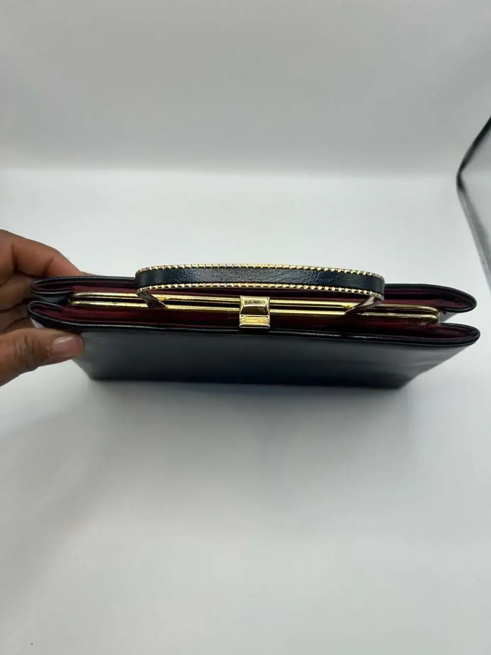 Vintage Andé Black Frame Handbag with Gold Tone Hardware - Picture 2 of 9